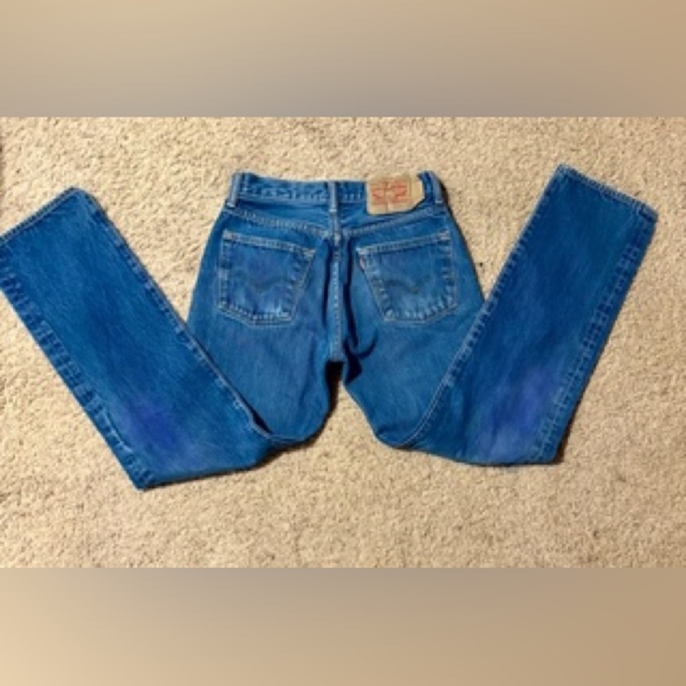 Levi Button-Up Shrink to Fit Blue Jeans
